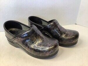 Women's Dansko Professional Clogs Size 37 Black & Purple #606570202
